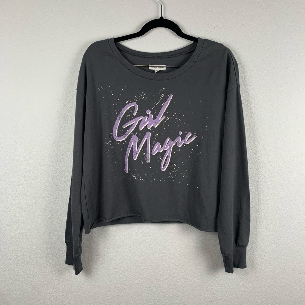 Grayson Threads “Girl Magic” Cropped Crew Neck M View 3